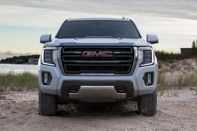 2021-GMC-Yukon-AT4-Exterior-Lake-012-front-end-grille-GMC-logo.jpg