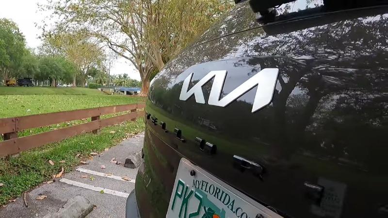 2022 Kia Telluride SX AWD - What’s New For 2022.mkv_20210619_100839.829.jpg