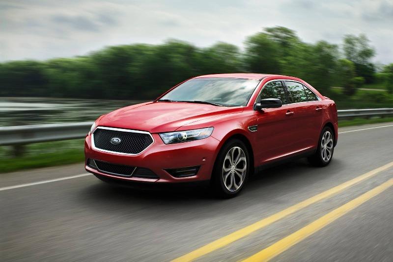 2018_ford_taurus_sedan_sho_fq_oem_2_1600.jpg