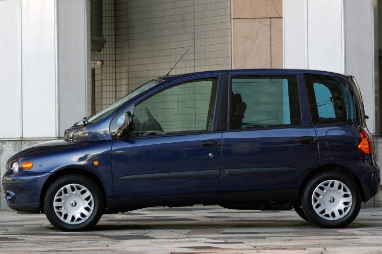 fiat-multipla-blue-side-750.jpg