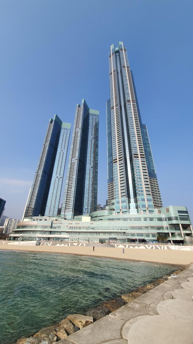 엘시티에서 롤스로이스 몰던 자들의 정체 | 보배드림 국산차게시판