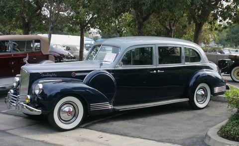 1941_Packard_180_LeBaron_Limousine_-_Silver_French_Gray_Metallic_Duco__Barola_Blue_Metallic_Duco_-_fvl.jpg