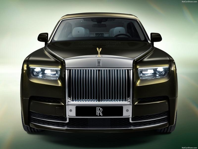 Rolls-Royce-Phantom_Series_II-2023-1600-07.jpg