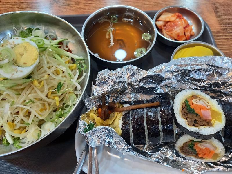 오늘 늦점은 쫄면 우영김밥 | 보배드림 국산차게시판