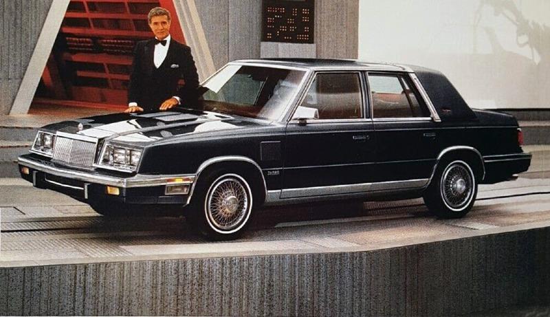 1986 Chrysler New Yorker.jpg