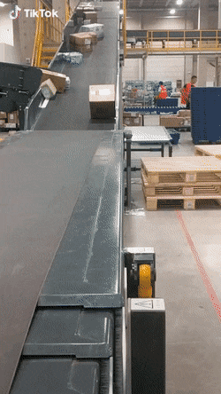 only1538028849.gif