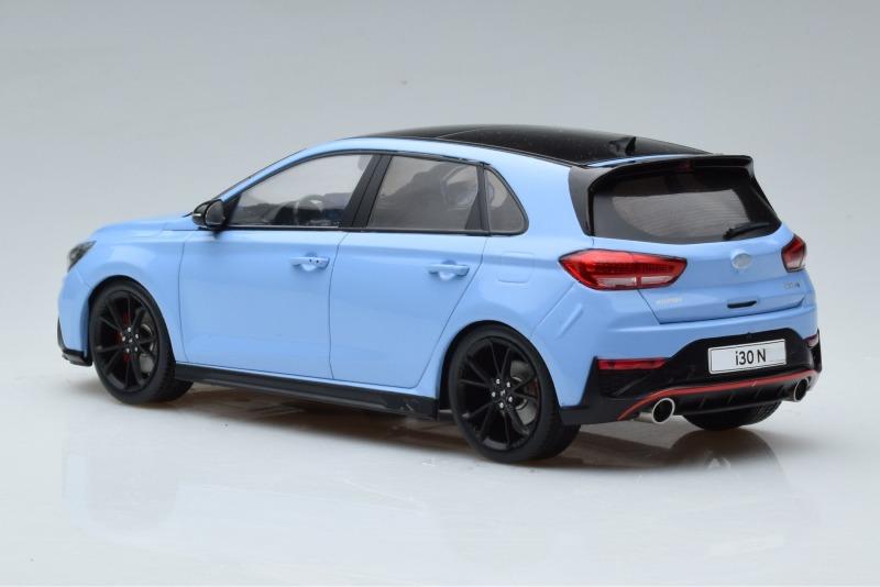 hyundai-i30-n-performance-blue-mcg-1-18.jpg