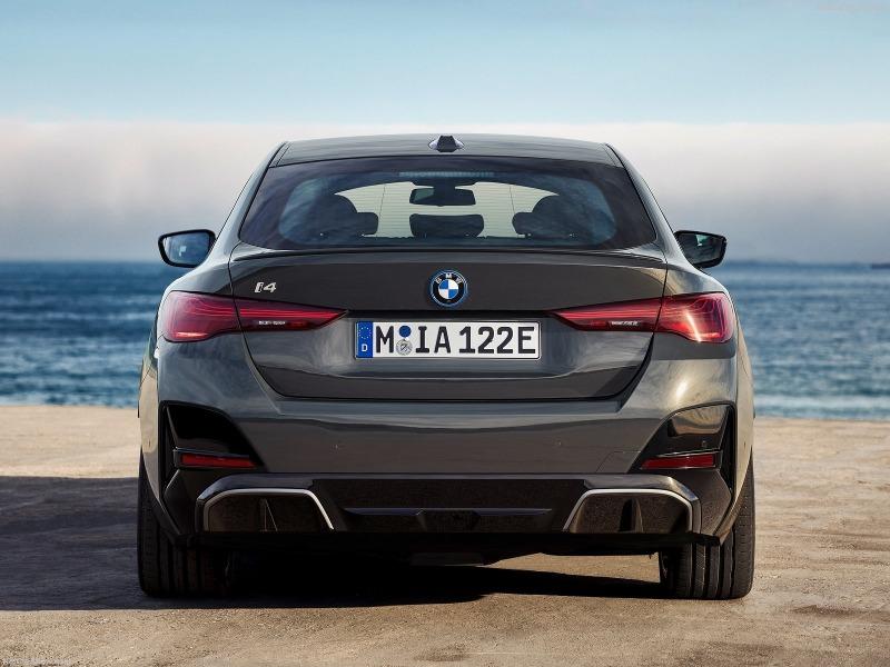 BMW-i4-2025-1600-0e.jpg