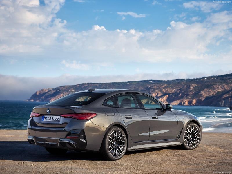 BMW-i4-2025-1600-09.jpg