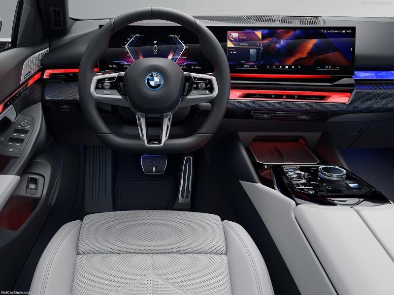 BMW-i5_Touring-2025-1600-9c-1.jpg