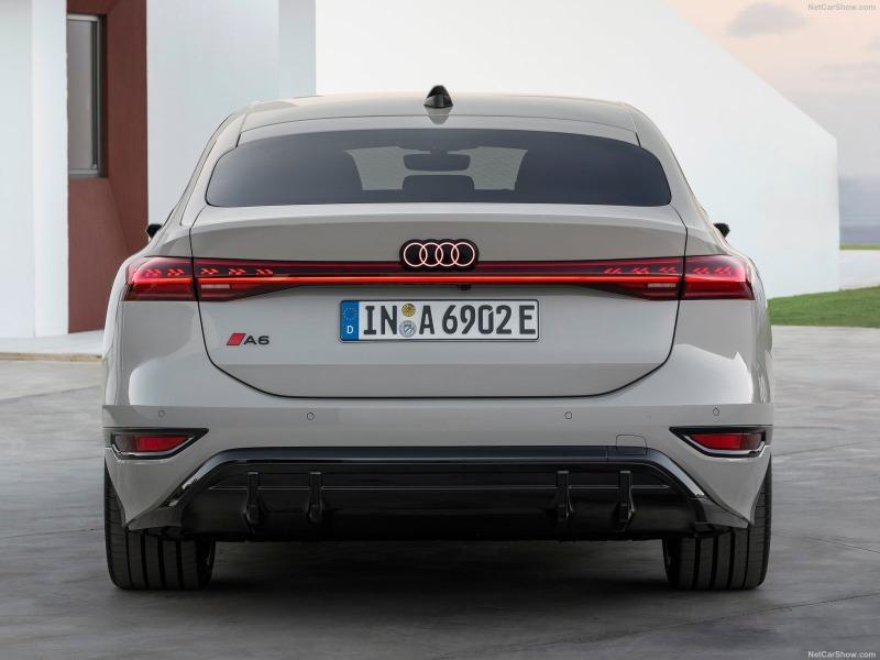 Audi-A6_Sportback_e-tron-2025-1600-13.jpg