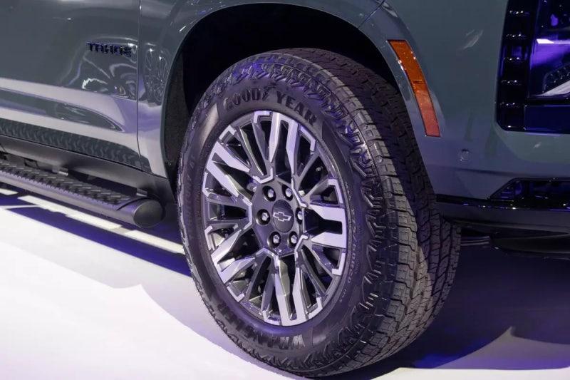 chevrolet-tahoe-z71-2025-11-exterior-wheel-scaled.jpg