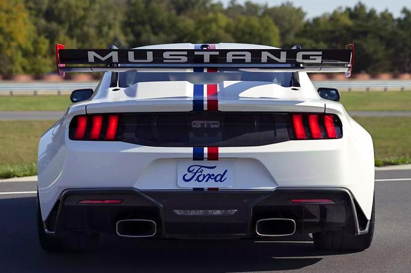 Ford_Mustang_GTD_Spirit_of_America_4.jpg