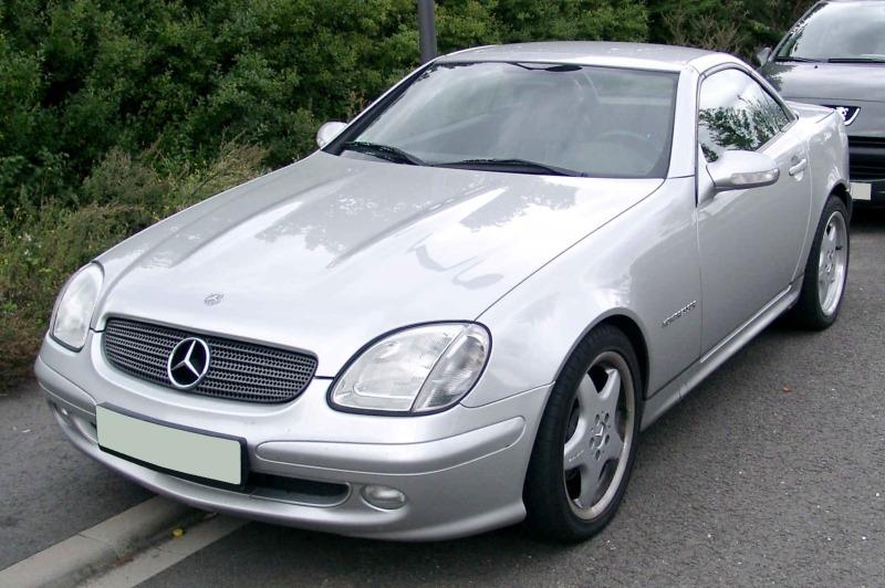Mercedes-Benz_R170_front_20080825.jpg