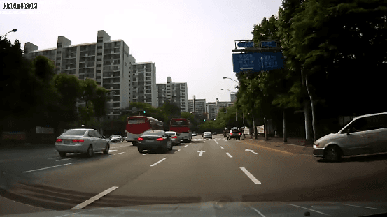 1605161921.gif