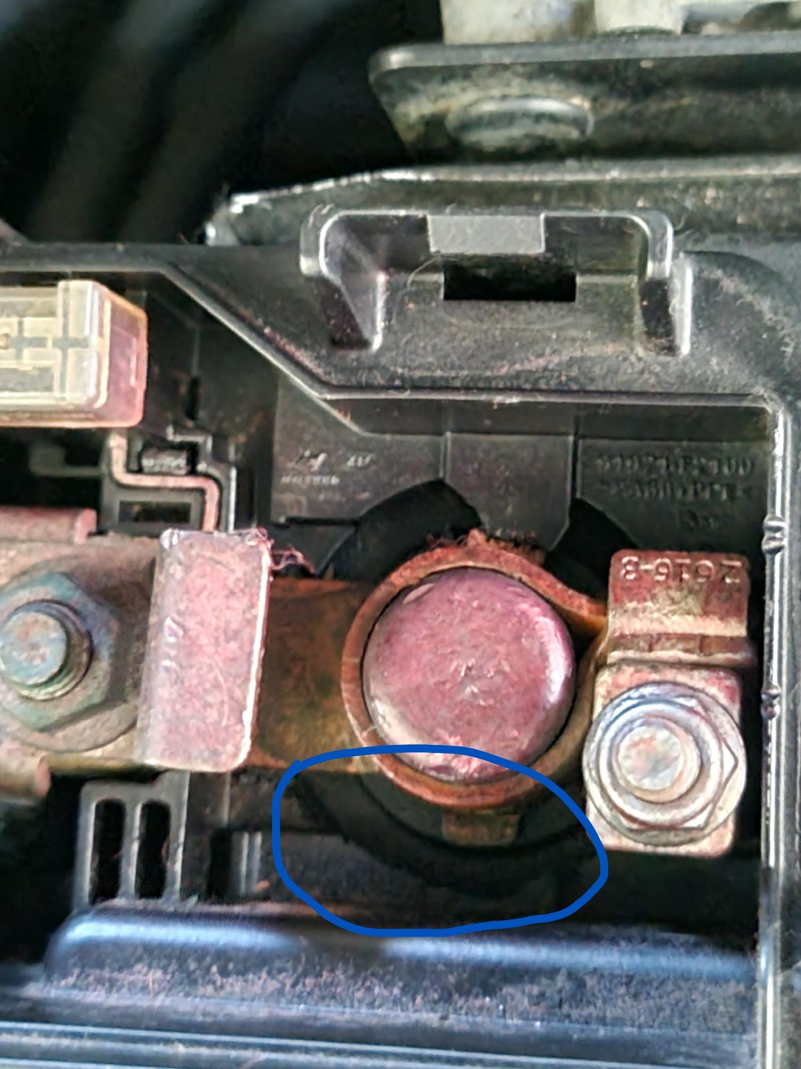 배터리 터미널.jpg