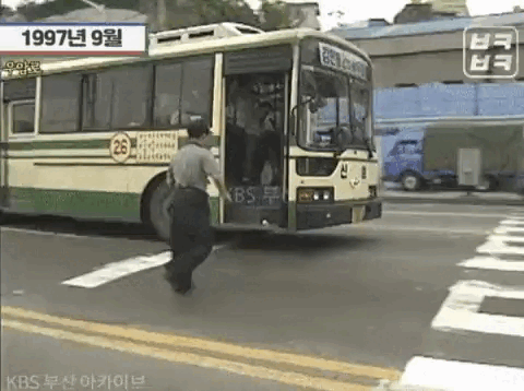 17ffd4f7b5a552ff6.gif