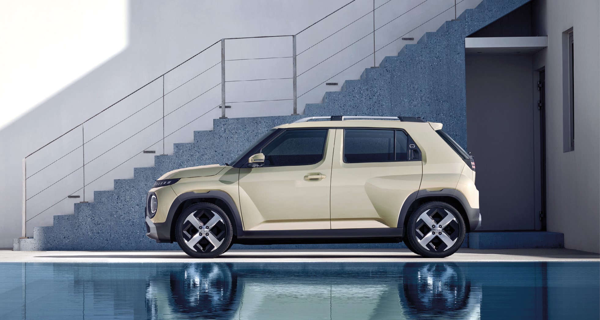AX_EV_EXTERIOR_DESIGN_SIDE.jpg