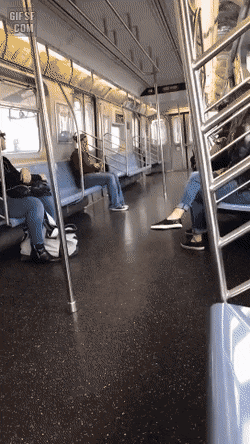 c6a58fc17a78b83c7211d99d814c8a4d6bb9428e.gif