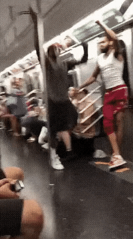 2ba4aca230241e12f3226de074f3b4128d458a83.gif