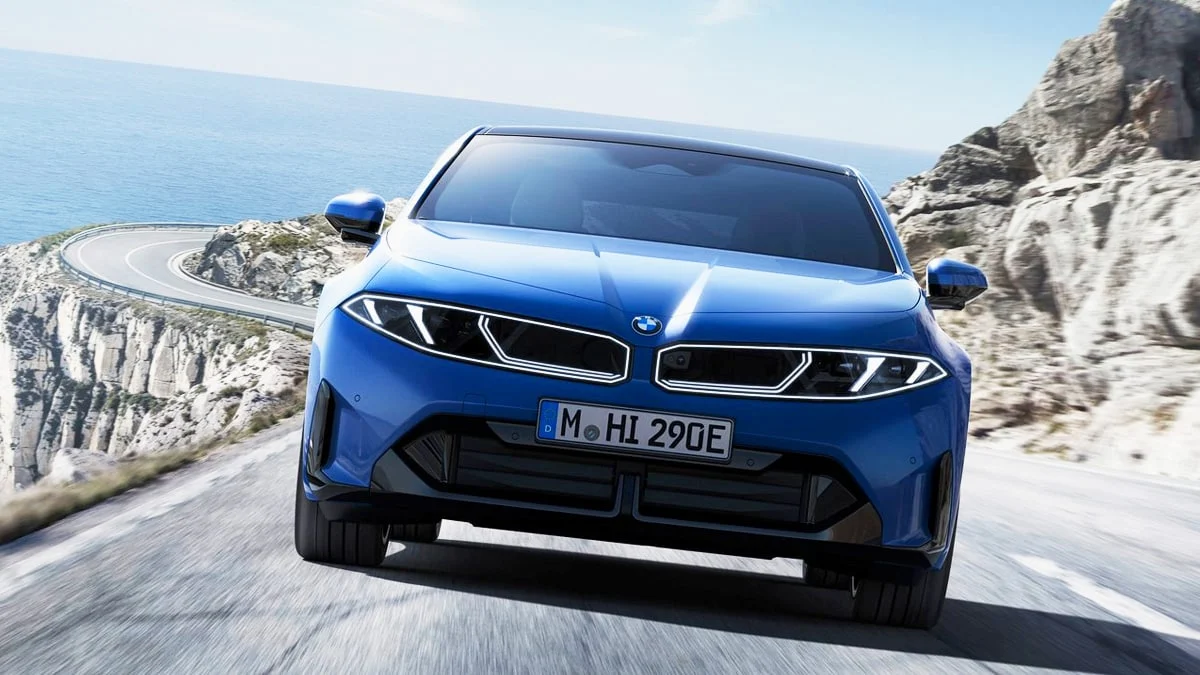 bmw-i4-discontinued-neue-klasse-transition-2.webp
