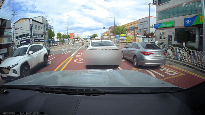 VIDEO_aed69427-9142-4d3d-a3f6-7556160c866f(1).gif