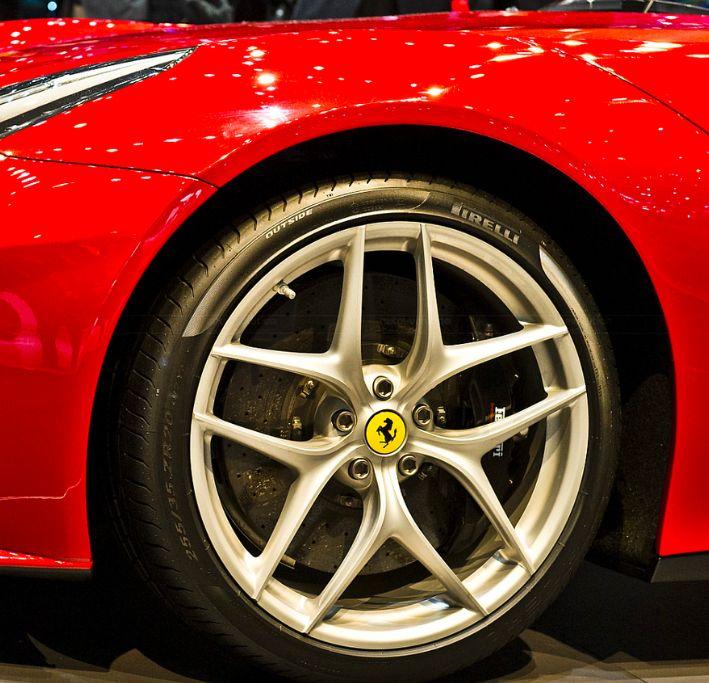 PIRELLI_TYRES-ferrari.jpg