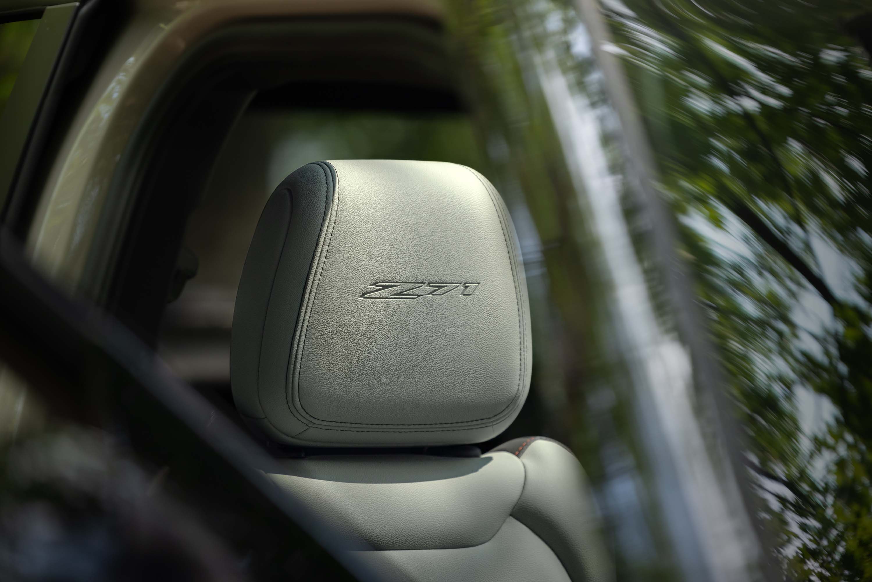 2027-Chevrolet-Trailblazer-Z71-Headrest.jpg