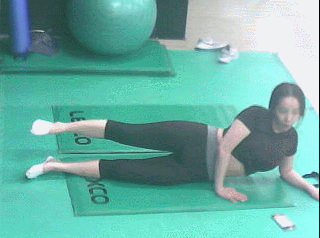 aQMnCldg_e7c0420c2db517e034ba834f39f42dfc8bbbe4e8.gif
