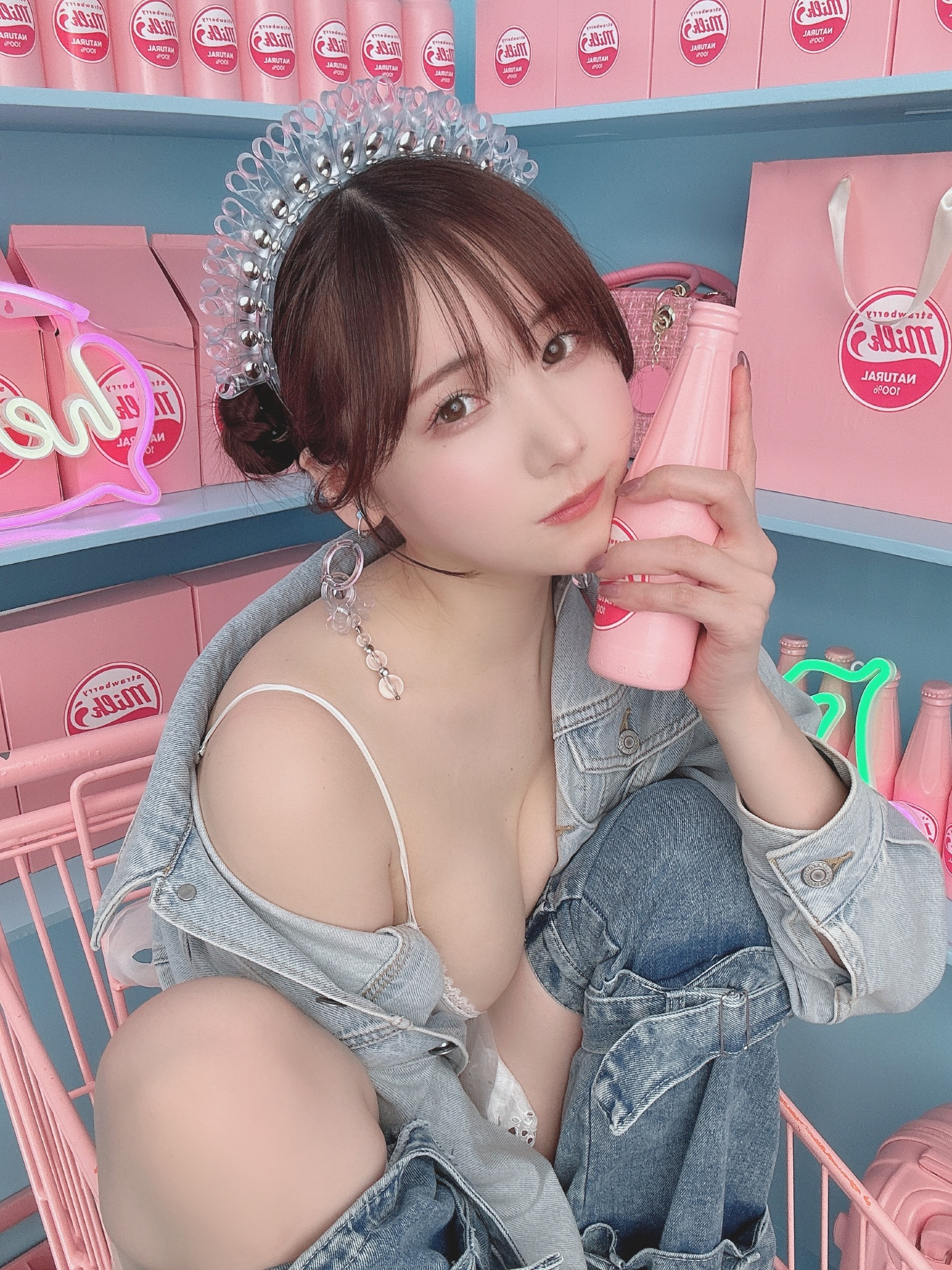 클릭하시면 원본 이미지를 보실 수 있습니다.