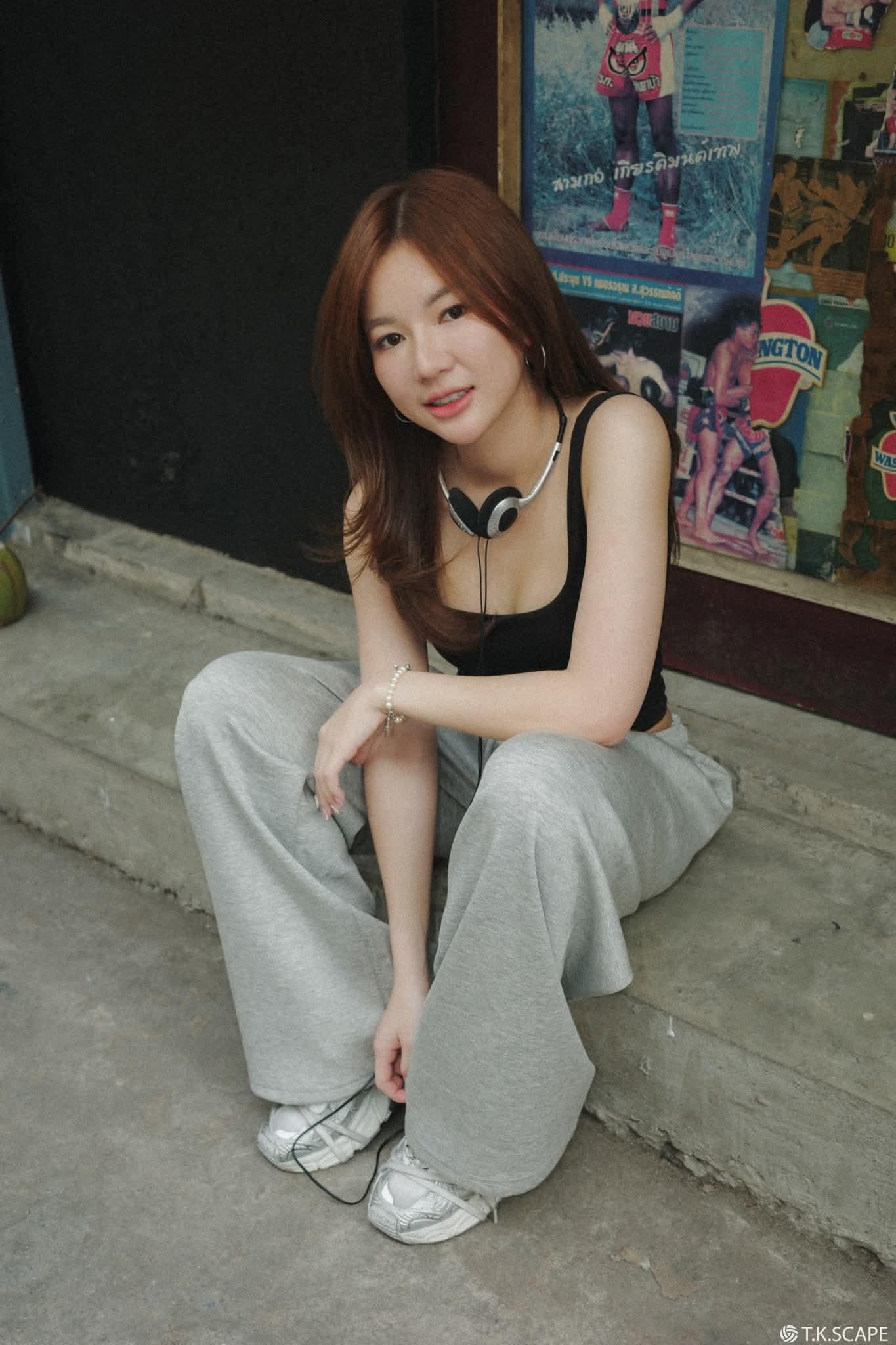 56379.jpg