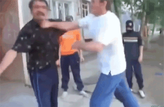 funny-fight-56-man-turns-to-stone-in-fight-usagif.gif