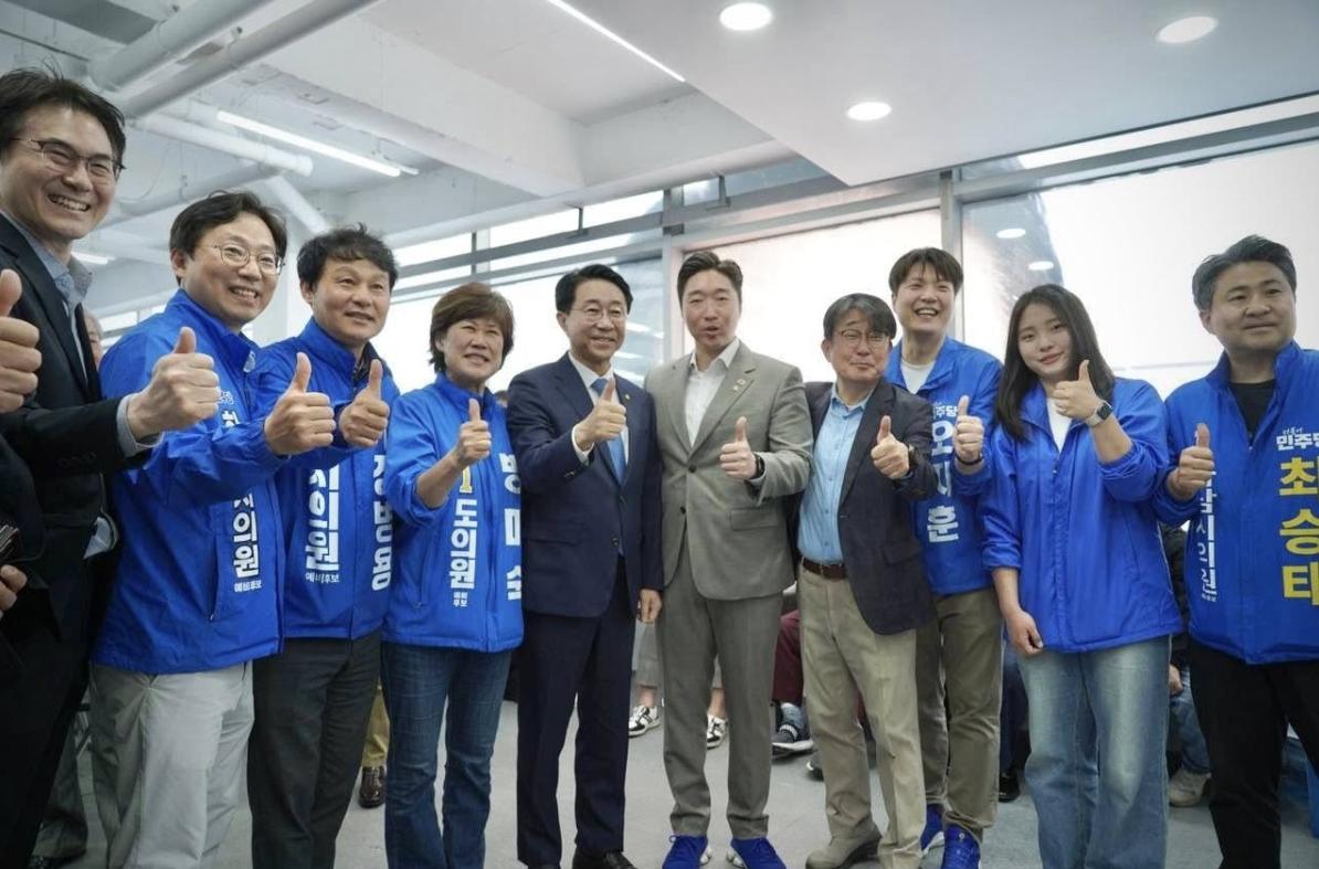 스크린샷_10-5-2026_111942_www.facebook.com.jpeg