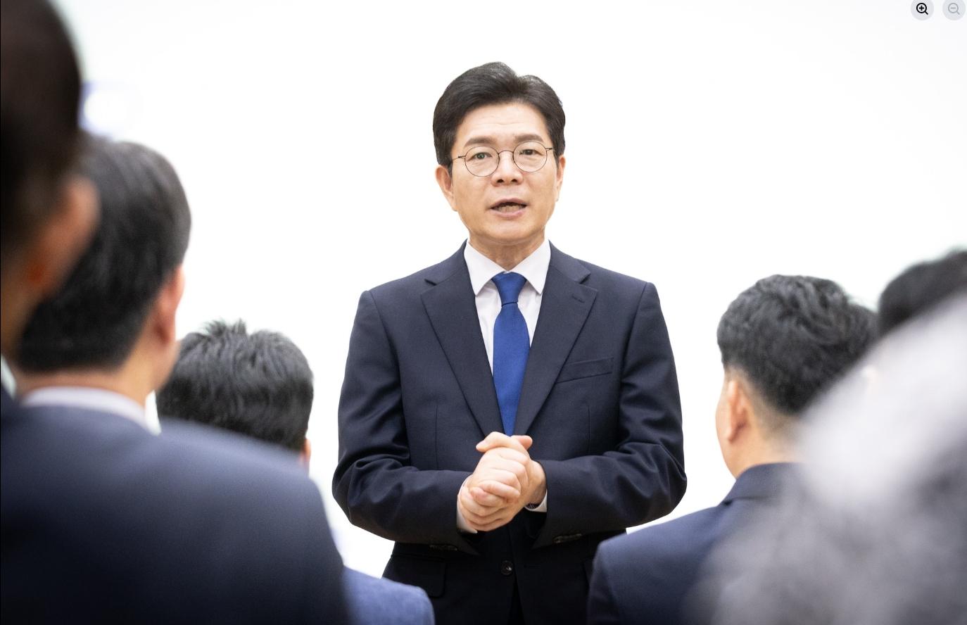 스크린샷_20-5-2026_11373_www.facebook.com.jpeg