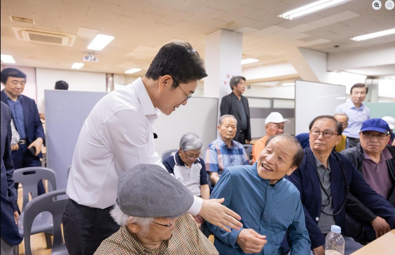 스크린샷_25-5-2026_104951_www.facebook.com.jpeg