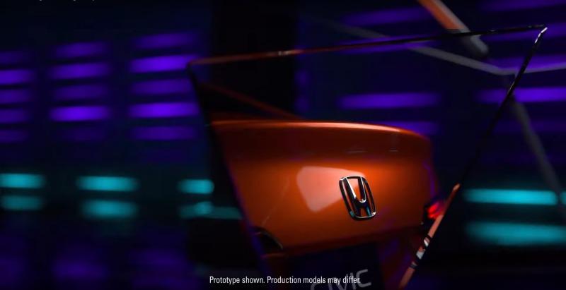 2022-honda-civic-sedan-prototype-teaser-4.jpg