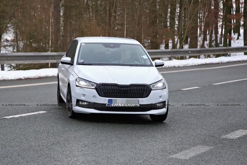 2022-skoda-fabia-prototype-spied-first-time-3.jpg