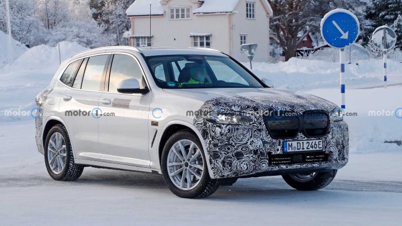 bmw-ix3-facelift-spy-photo-3.jpg