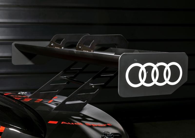 Audi-RS3-LMS-19.jpg