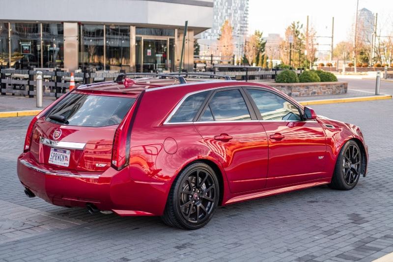 Cadillac-CTS-V-Wagon-5.jpg