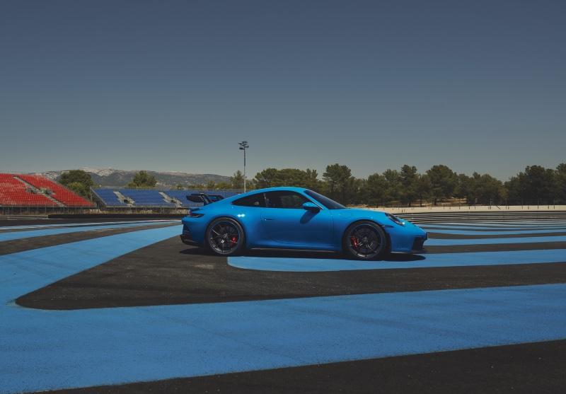 2022-Porsche-911-GT3-22.jpg