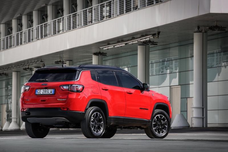 2021-jeep-compass-europe-8.jpg