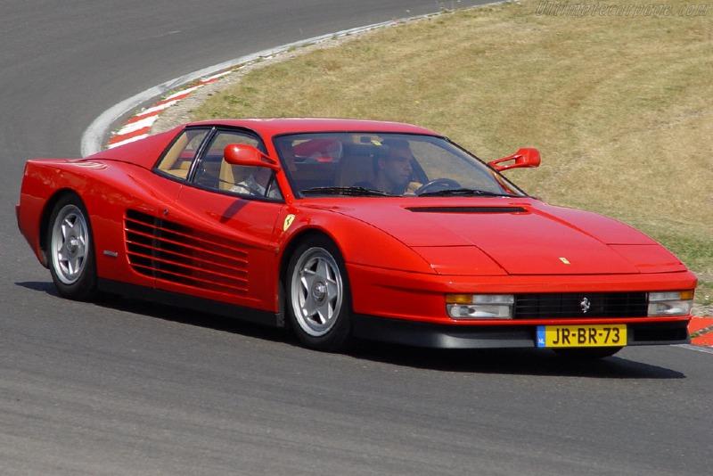 Ferrari-Testarossa-13782.jpg