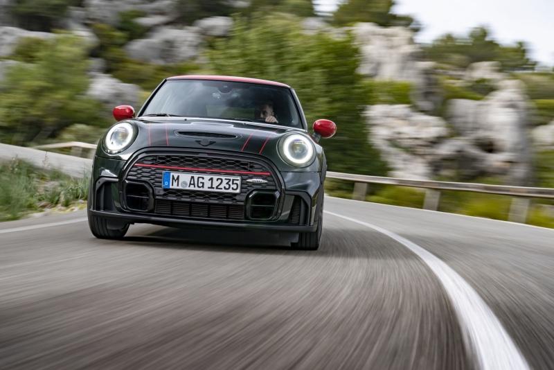 2022-MINI-John-Cooper-Works-5.jpg