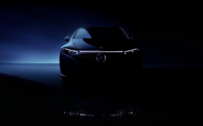 2022-Mercedes-Benz-EQS-64.jpg