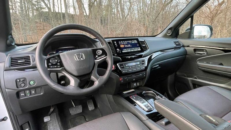 2021-honda-pilot-driver-s-dash.jpg