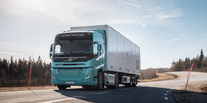 volvo-electric-concept-truck-e-lkw-electric-truck-2019-01-min-888x444.png