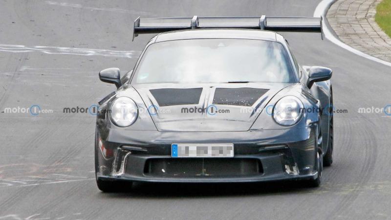 new-porsche-911-gt3-rs-spied-at-the-nurburgring (20).jpg