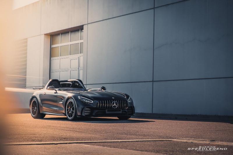 Mercedes-AMG-GT-R-Speedster-10.jpg