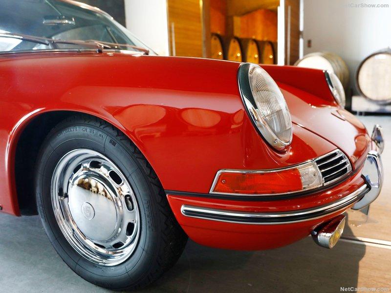 Porsche-901-1963-800-2e 24.jpg